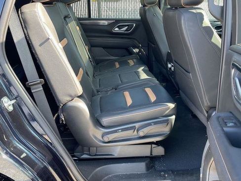 Used 2022 GMC Yukon AT4 image 12