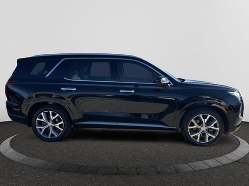 Used 2022 Hyundai Palisade Limited image 2