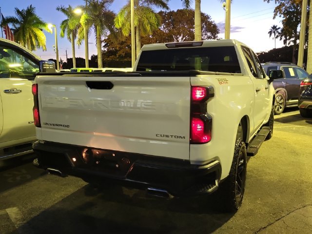 Used 2025 Chevrolet Silverado 1500 Custom Trail Boss AWD/4WD image 3