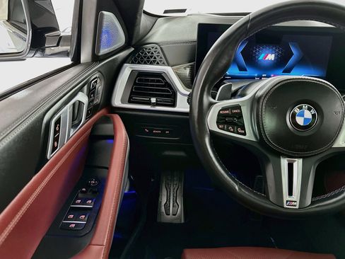Used 2024 BMW X6 M60i AWD/4WD image 10