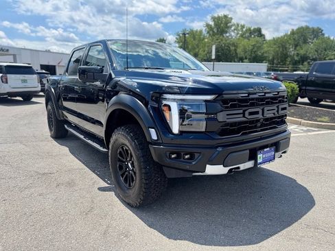Used 2025 Ford F150 Raptor AWD/4WD image 8