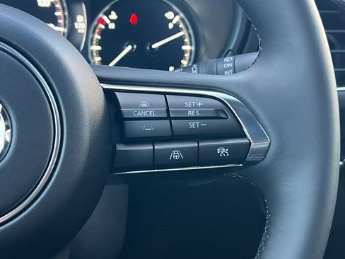 New 2025 MAZDA MAZDA3 Hatchback w/Premium Plus Pkg image 27