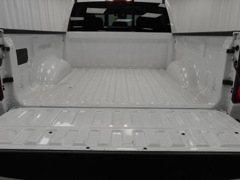 Used 2025 RAM 1500 Big Horn AWD/4WD image 42