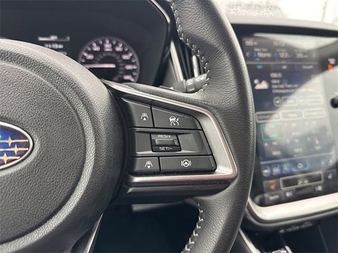 Used 2025 Subaru Outback Premium image 15