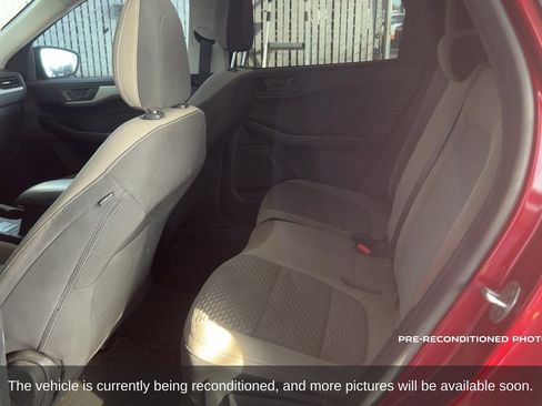 Used 2022 Ford Escape SE FWD image 12