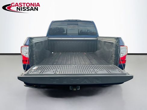 Used 2024 Nissan Titan SV w/ SV Convenience Package image 34