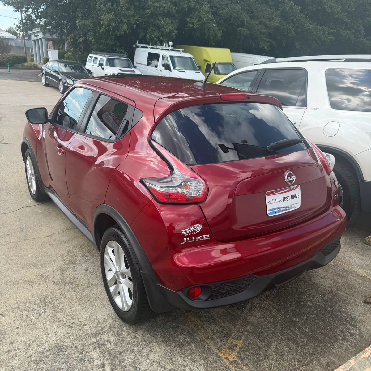 Used 2016 Nissan Juke SV FWD image 5