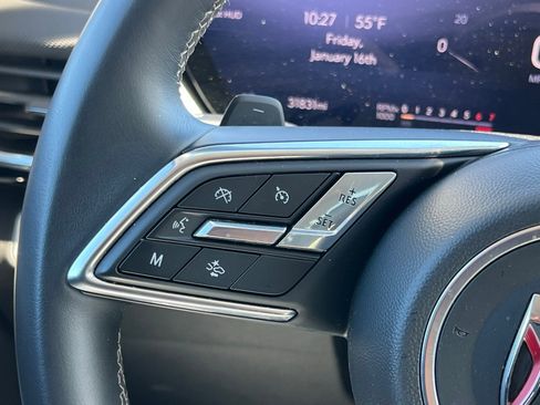 Used 2024 Buick Envision Preferred image 27