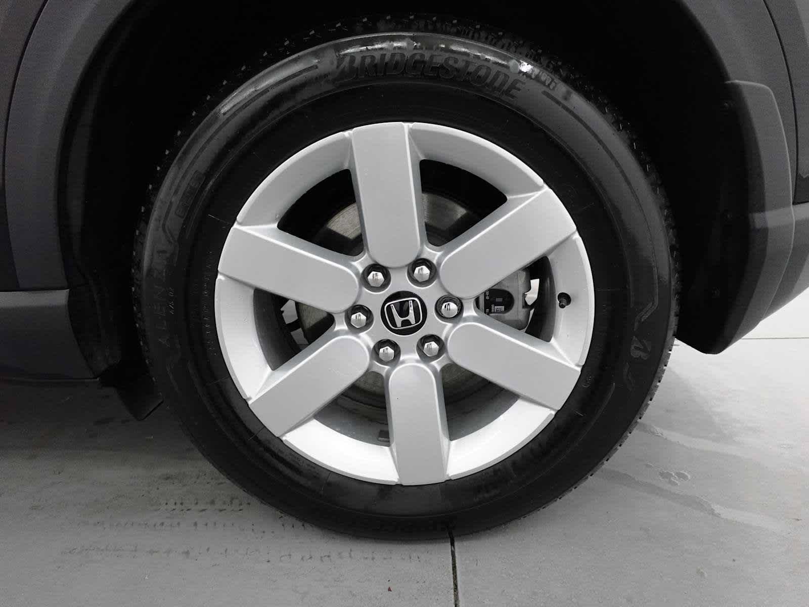 Used 2024 Honda Prologue EX image 9