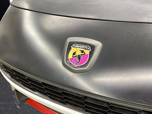 Used 2020 FIAT 124 Spider Abarth w/ Convenience Group image 49