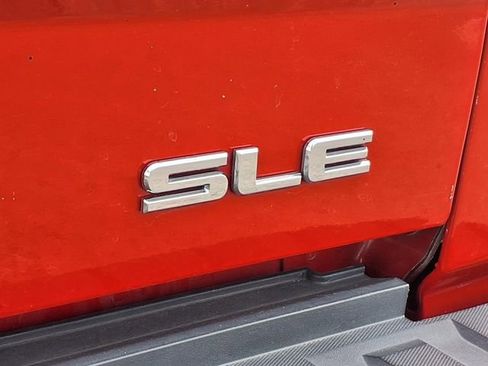 Used 2015 GMC Sierra 1500 SLE w/ SLE Value Package image 30