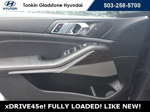 Used 2021 BMW X5 xDrive45e w/ Premium Package image 10