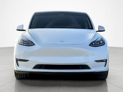 Used 2022 Tesla Model Y Performance image 8