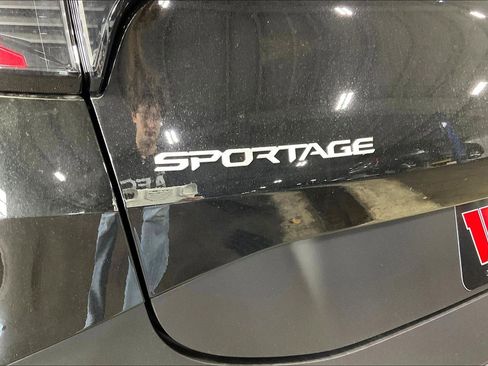 New 2026 Kia Sportage AWD Hybrid image 13