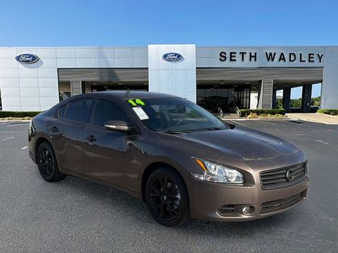 Used 2014 Nissan Maxima 3.5 SV image 1