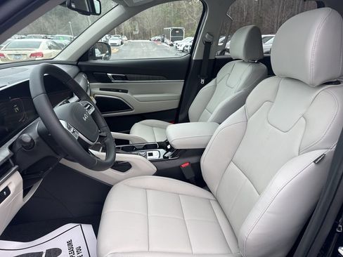 New 2025 Kia Telluride EX image 9