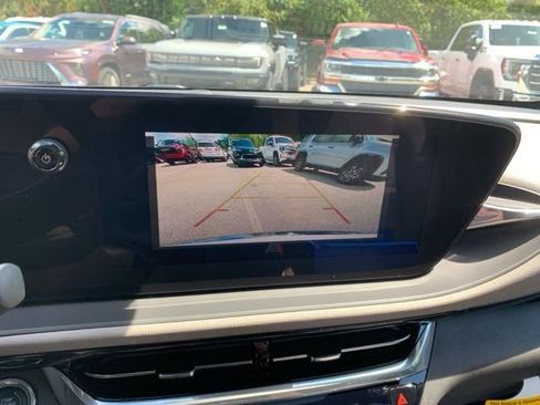 New 2025 Buick Envista Avenir image 22