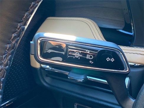 Certified 2023 Lincoln Corsair Reserve w/ Equipment Group 201A image 21