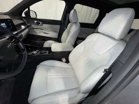 New 2026 Kia Sorento SX Prestige image 13