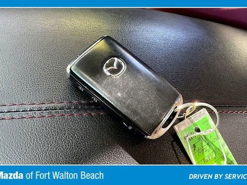 Used 2024 MAZDA CX-30 AWD 2.5 S w/ Preferred Package image 32