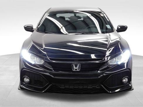 Used 2018 Honda Civic Sport image 3