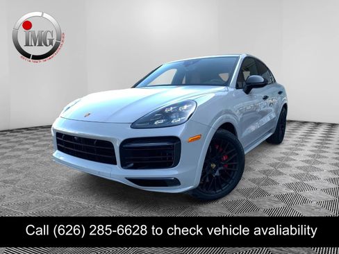 Used 2023 Porsche Cayenne GTS AWD/4WD image 1