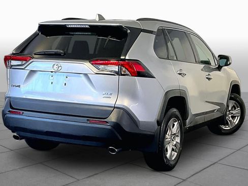 Used 2022 Toyota RAV4 XLE w/ Convenience Package AWD/4WD image 13