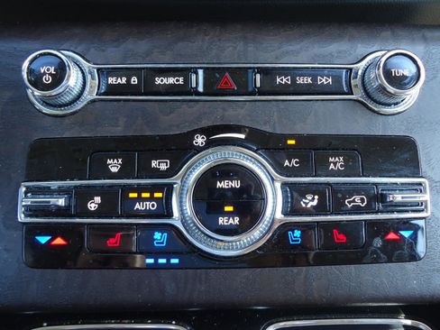 Used 2021 Lincoln Aviator Grand Touring w/ Equipment Group 301A image 19