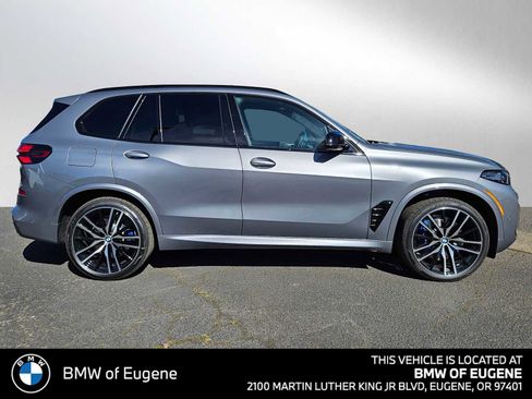 New 2026 BMW X5 M60i image 2