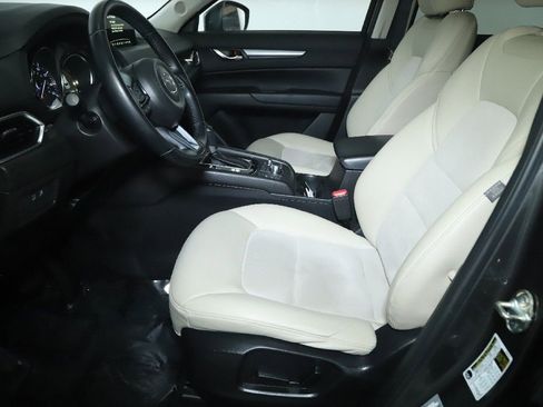 Used 2017 MAZDA CX-5 Touring w/ I-ACTIVSENSE Package AWD/4WD image 18
