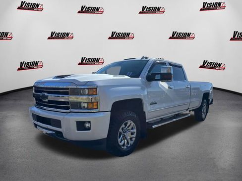 Used 2018 Chevrolet Silverado 3500 High Country image 1