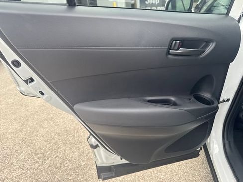 Used 2024 Toyota Corolla Cross AWD Hybrid image 33