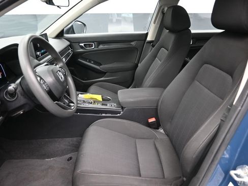 Used 2025 Honda Civic LX image 22