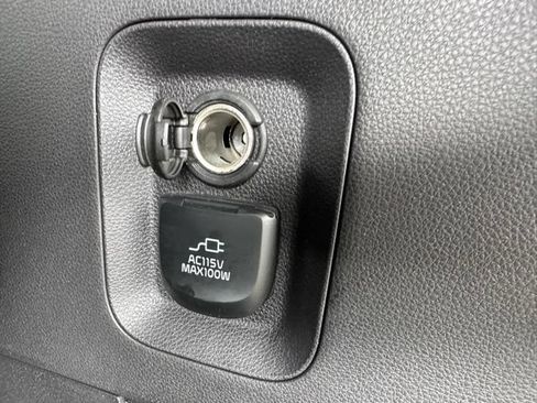 Used 2023 Kia Carnival SX Prestige FWD image 14
