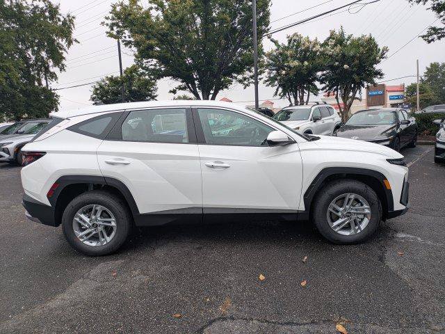 New 2026 Hyundai Tucson SE AWD/4WD image 3