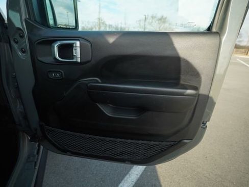 Used 2021 Jeep Wrangler Unlimited Sport image 21