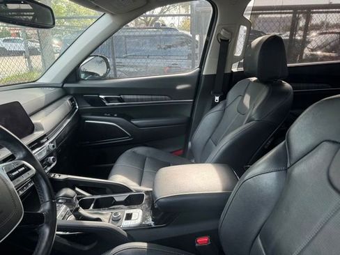 Used 2023 Kia Telluride SX AWD/4WD image 9