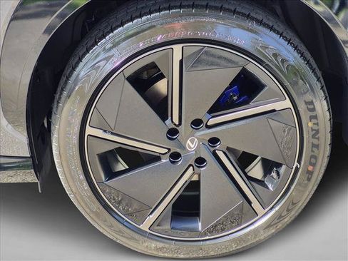 New 2026 Lexus RZ 450e AWD image 15