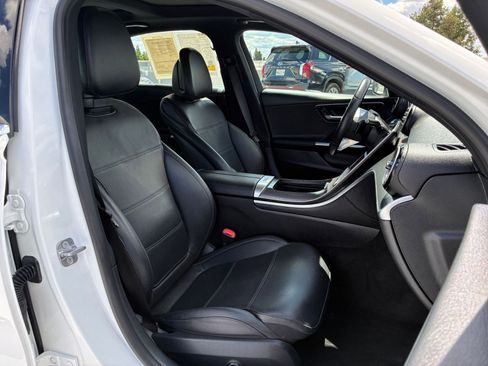 Used 2024 Mercedes-Benz C 300 Sedan image 37