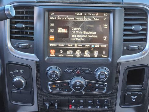 Used 2016 RAM 2500 Limited image 19