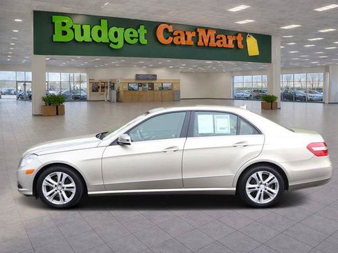 Used 2011 Mercedes-Benz E 350 Sedan image 3