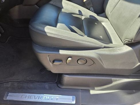 Certified 2025 Chevrolet Tahoe LT AWD/4WD image 14