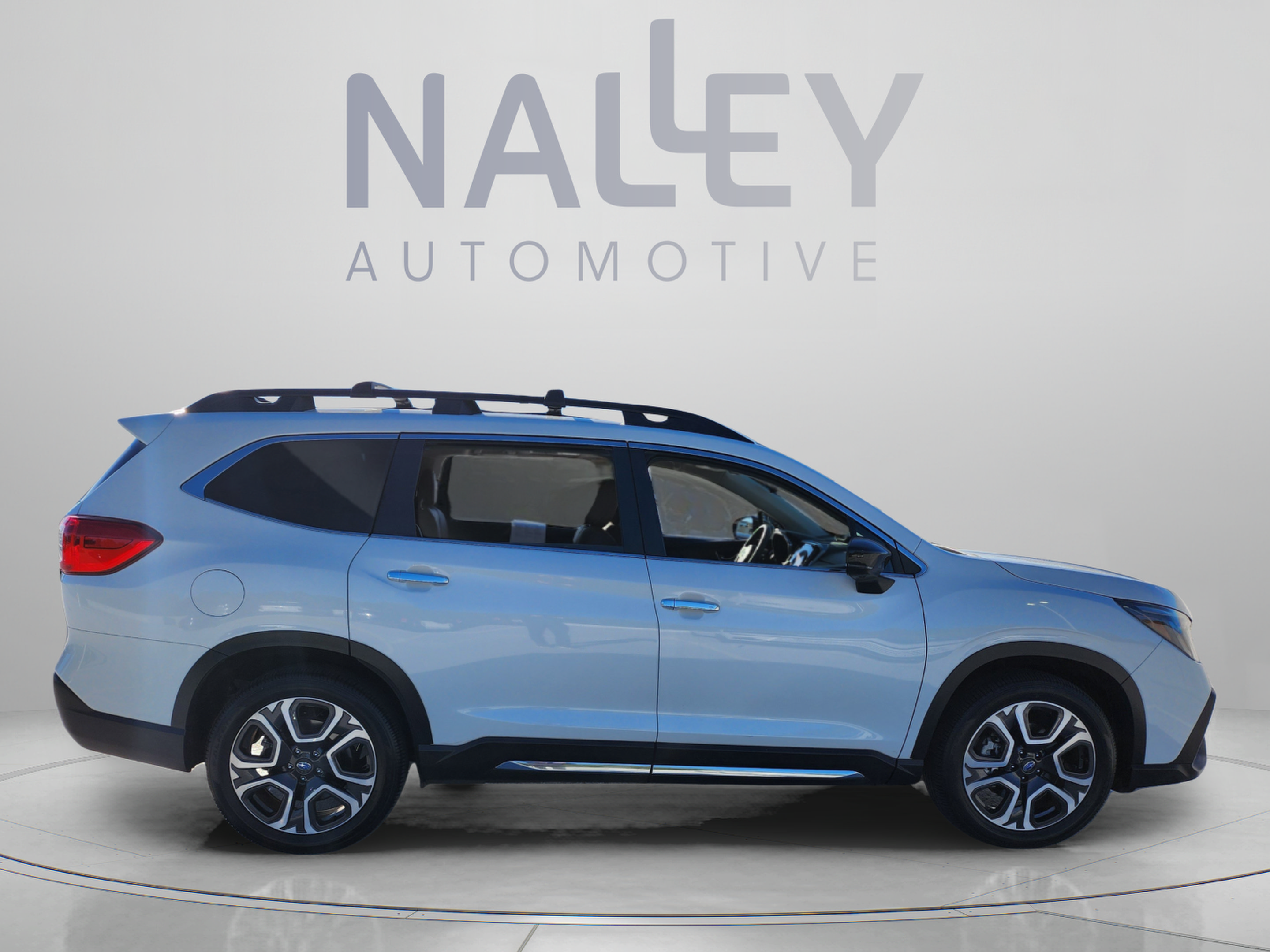 Used 2024 Subaru Ascent Touring AWD/4WD image 6