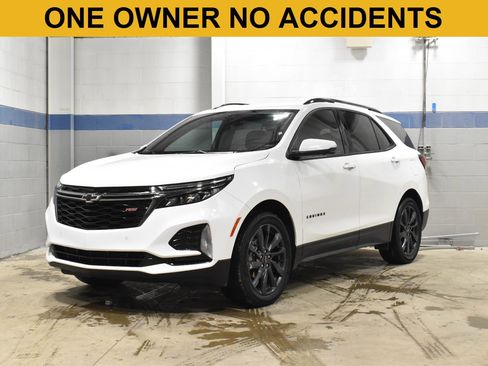 Used 2022 Chevrolet Equinox RS w/ RS Leather Package image 4