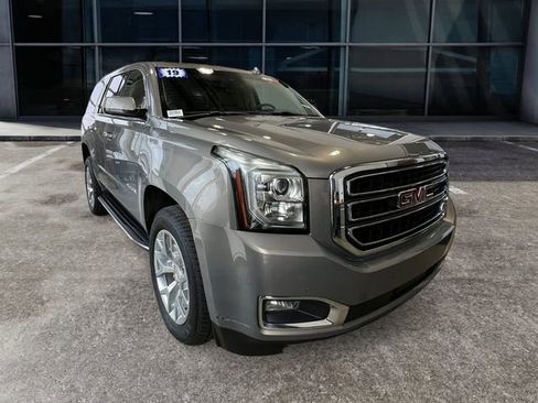 Used 2019 GMC Yukon SLT image 5