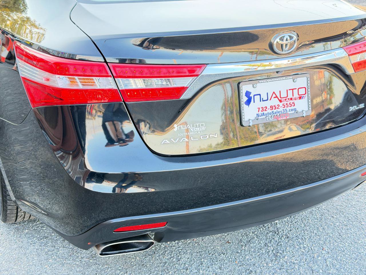 Used 2015 Toyota Avalon XLE Touring FWD image 79
