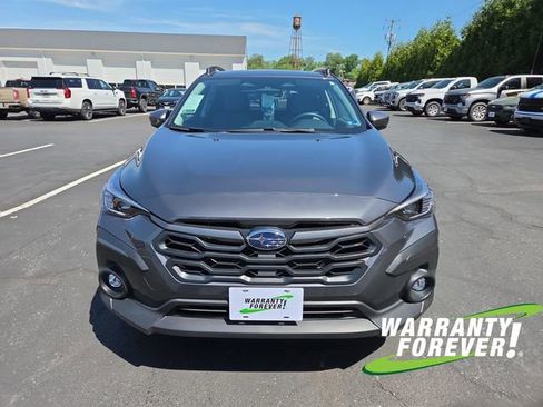 Used 2024 Subaru Crosstrek 2.5i Limited AWD/4WD image 2