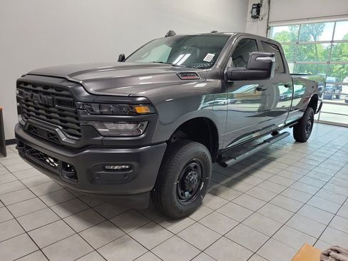 New 2025 RAM 2500 Tradesman image 3