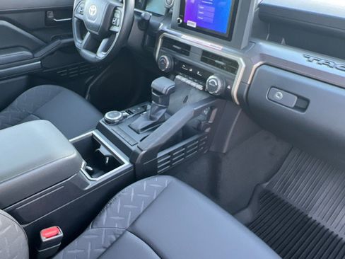 New 2025 Toyota Tacoma SR5 image 17