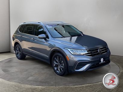 Used 2022 Volkswagen Tiguan SE